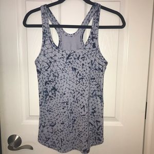 Lululemon blue tie dye/print tank Sz 6